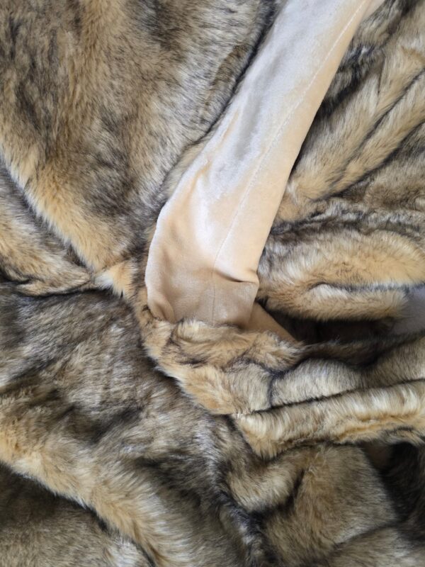 Luxurious Faux Fur Throw – Mink 200*230cm