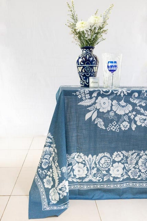 Natural Flower Blue Drip-Dry Tablecloth