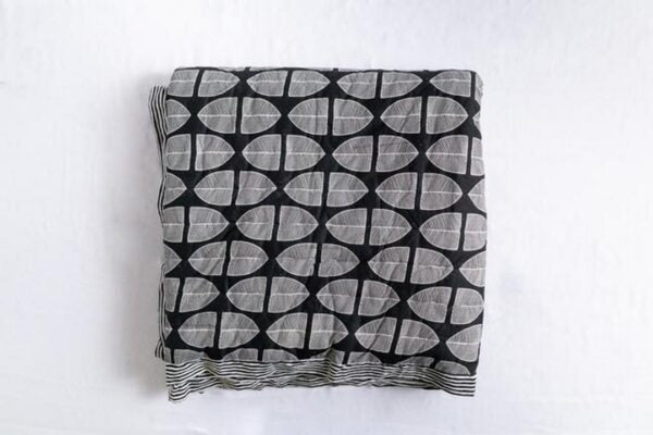 Banana Leaf Black Large Quilt – 100% Indian Cotton Hand Block Printed