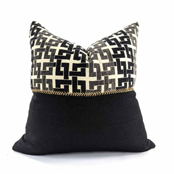 GEO SQUARE BLACK HAND STITCHED