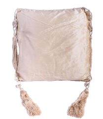 SILK WITH TASSEL